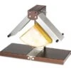 Appareil à Raclette Brézière - Tellier (Bron Coucke) -Magasin De Cuisine À Domicile appareil raclette breziere 1 main 800
