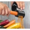 Taille Légumes Spirale Microplane - Microplane -Magasin De Cuisine À Domicile taille legume spirale microplane 1 main 800